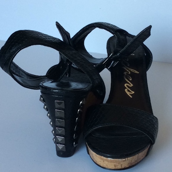 Skechers shoes - Picture 15 of 16